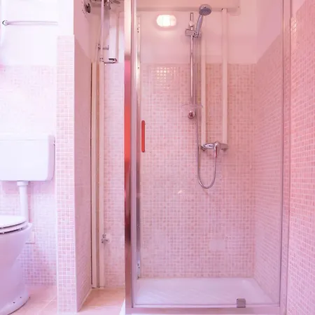 Affittacamere Sph24-residenza Il Corallo 3*